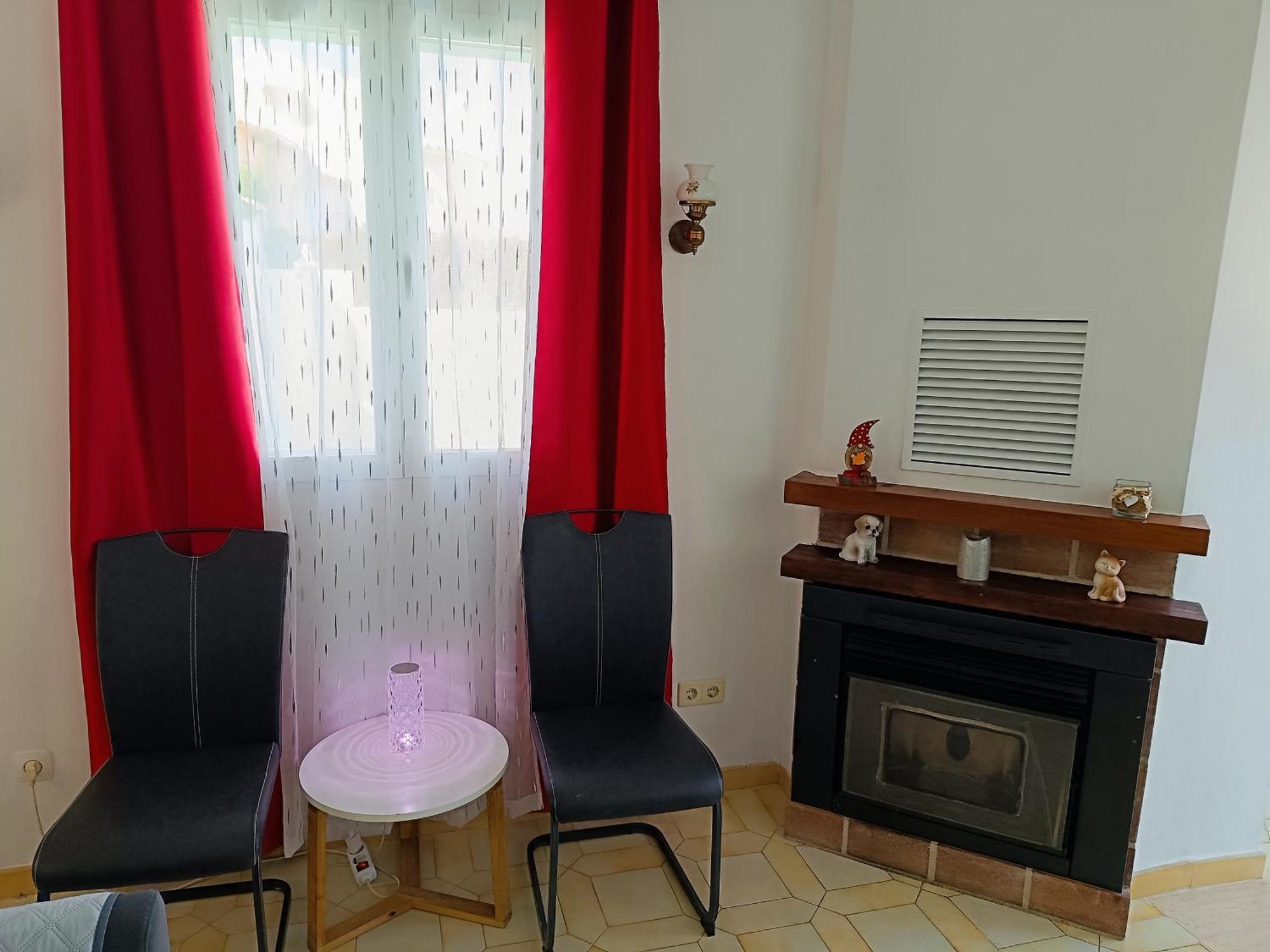 Kristalina Villa Calp