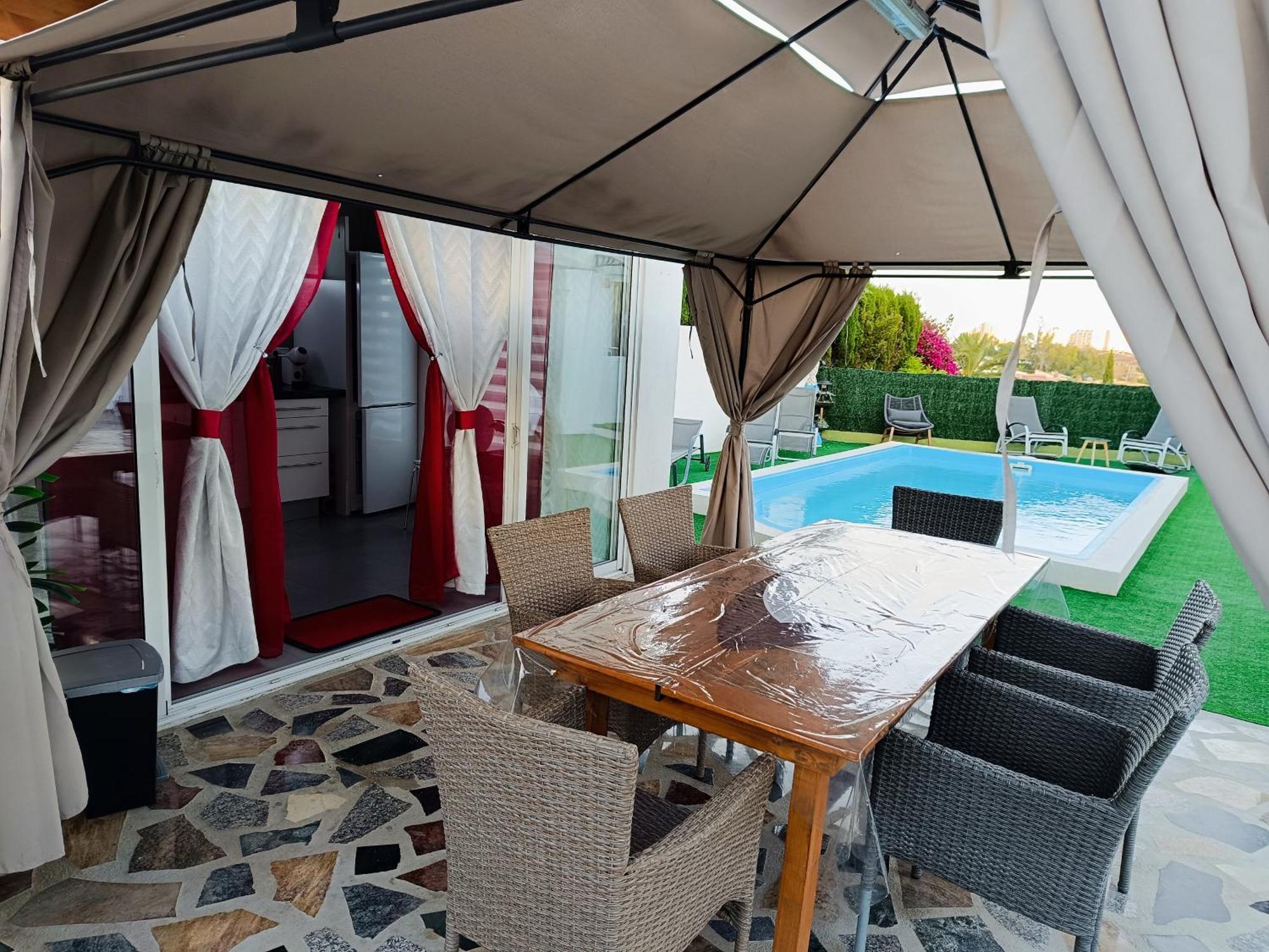 Kristalina Villa Calp